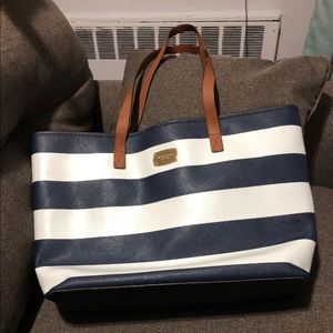 Michael Kors Jet Set Tote (price lowered!)